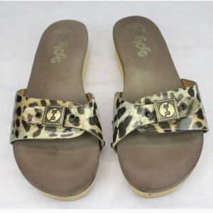 Women's Flogg Comfort Casual Sandals Brown Size 8.